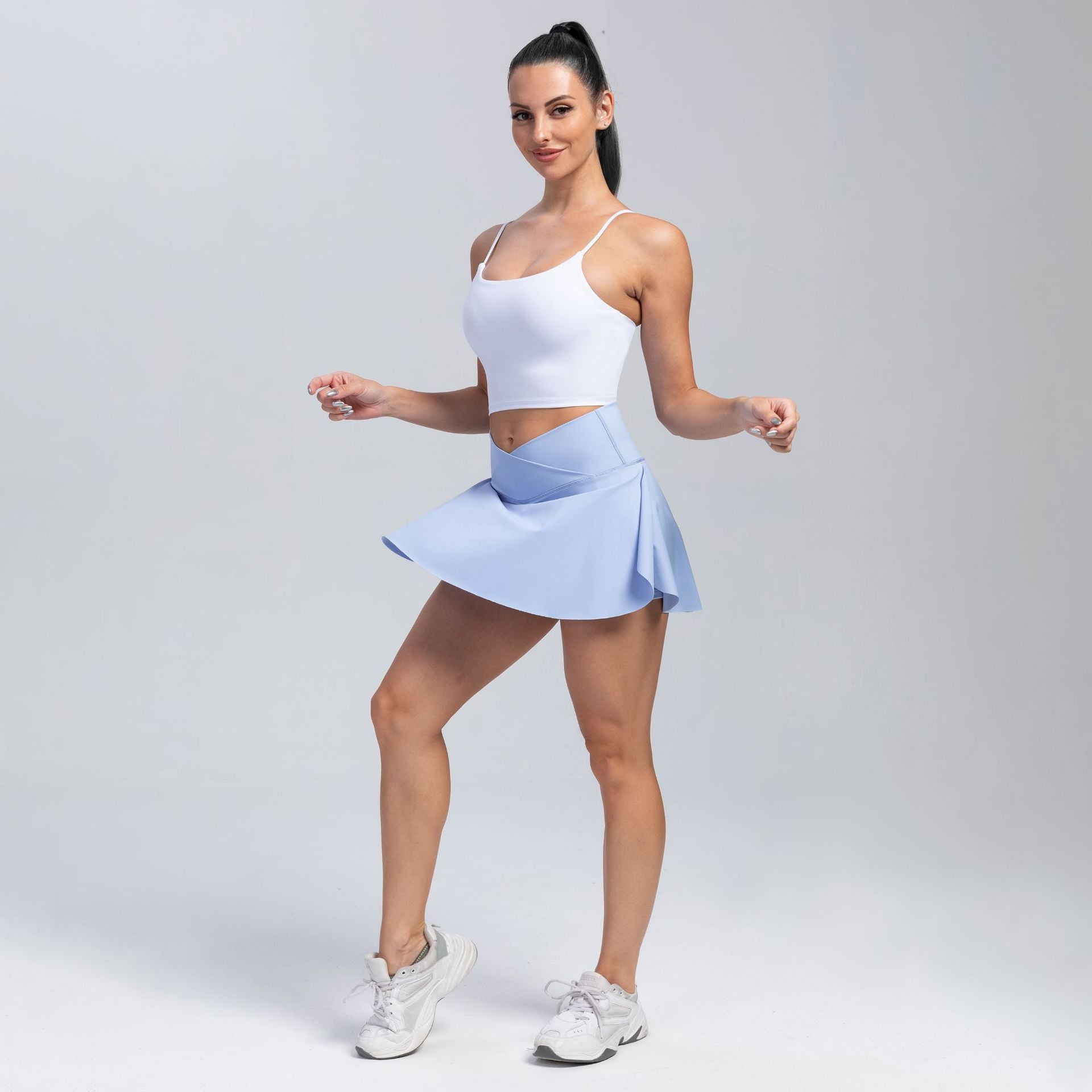 High-Waisted Sports Skirt with Built-in Shorts – Yoga & Tennis Activewear for Women